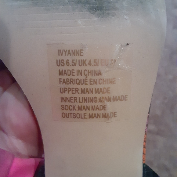 High Heels - must bundle. Coral Snake 6.5 - Picture 6 of 8